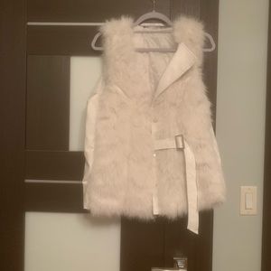 Faux fur Vest
